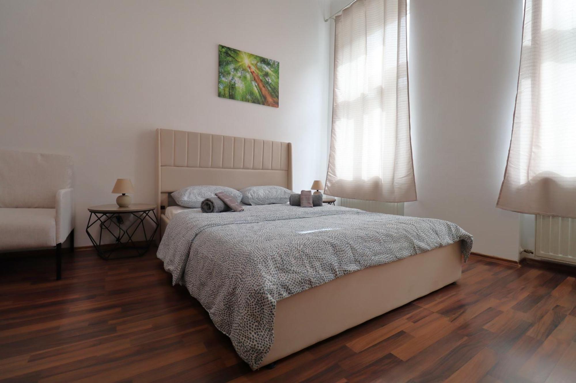 Cityplaza - Apartments 1020 Вена Экстерьер фото