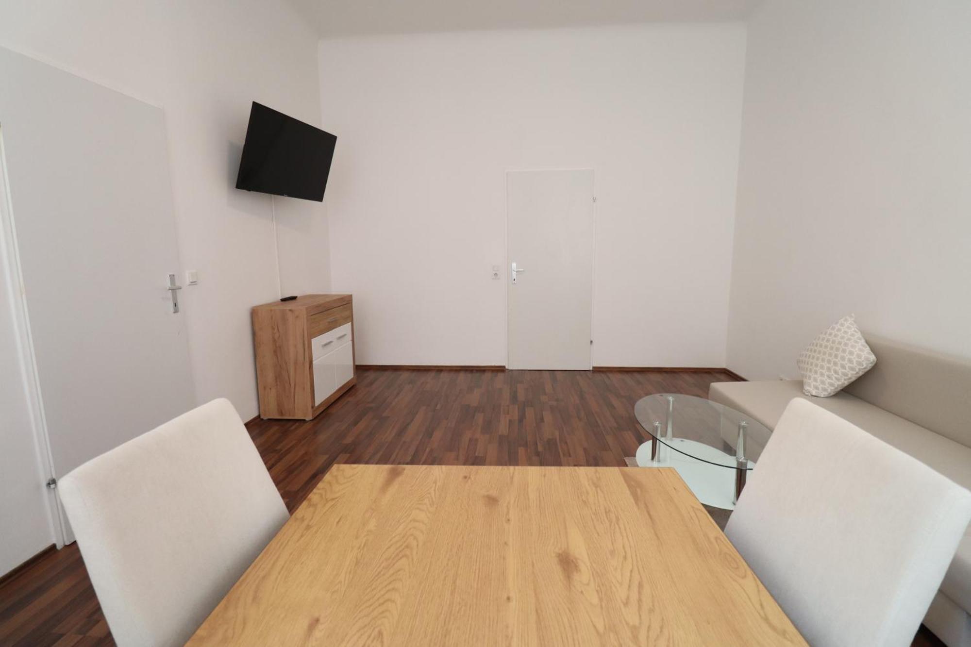 Cityplaza - Apartments 1020 Вена Экстерьер фото