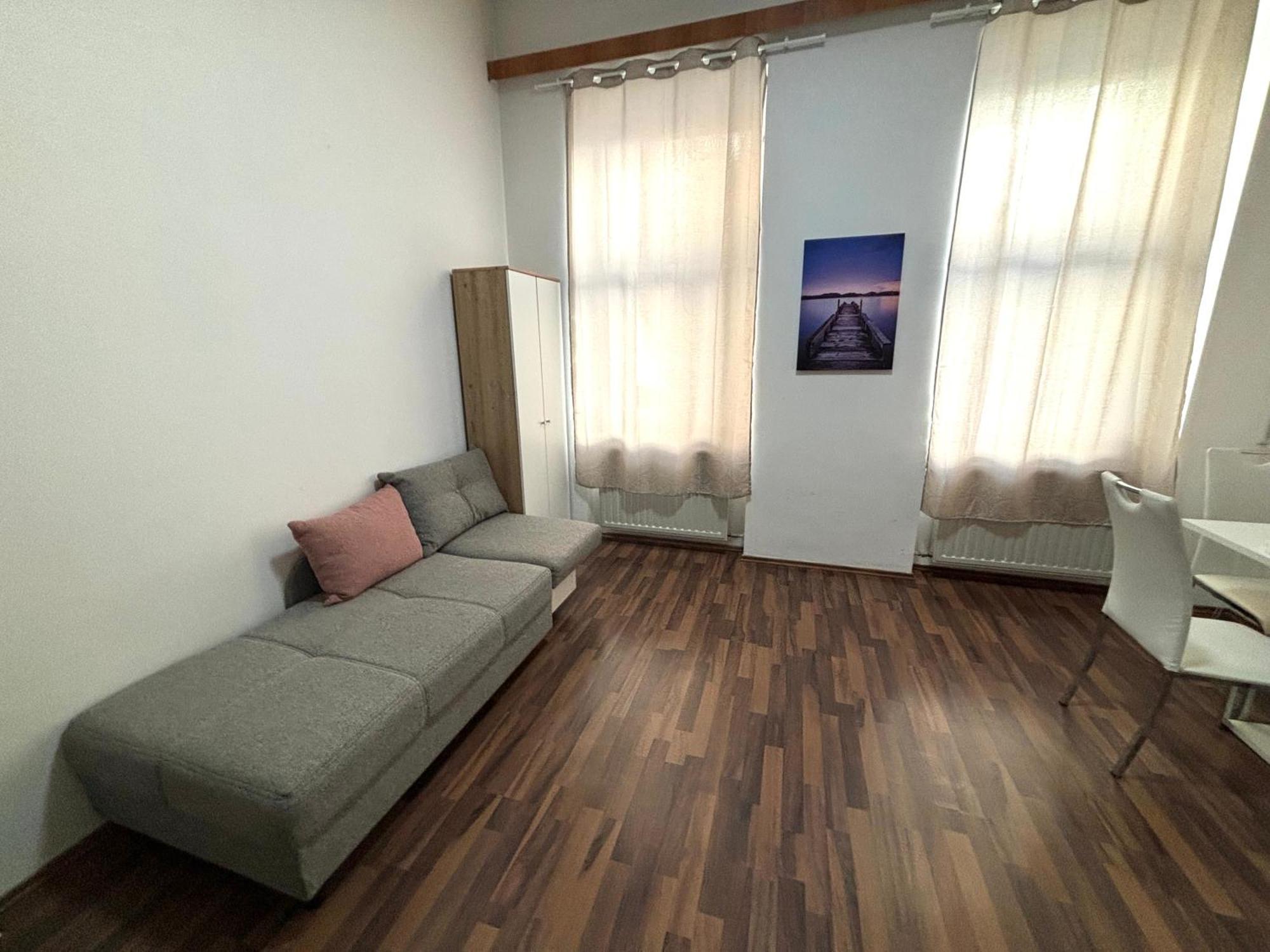 Cityplaza - Apartments 1020 Вена Экстерьер фото